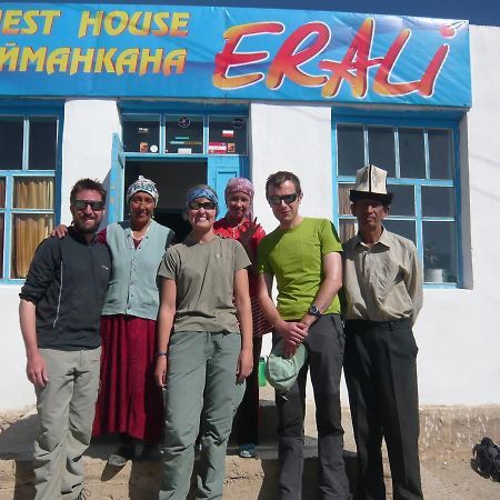 Guest House Erali Murghob Exterior foto